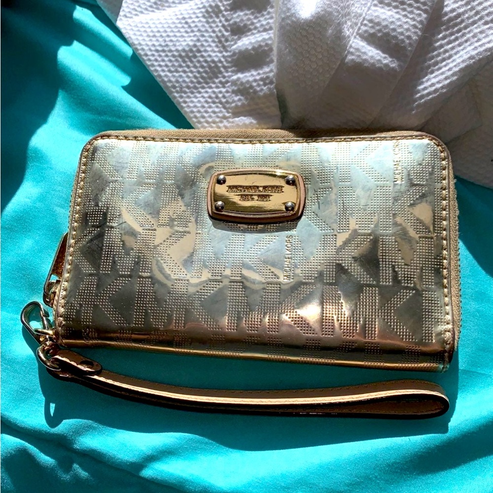Michael Kors wallet